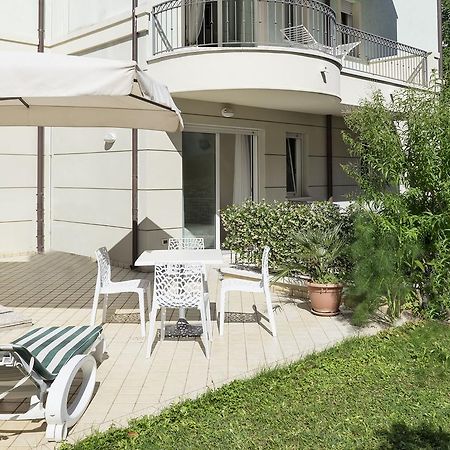 Residence Hamilton Riccione Exterior photo